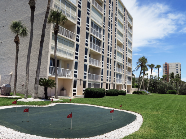 Two Bedroom Beach Condo Communal Pool  Longboat Key